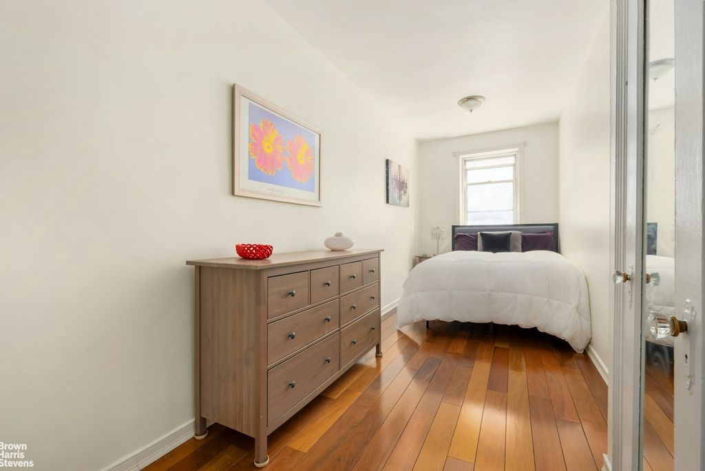 Property photo 3 of 6 <Alttext/>