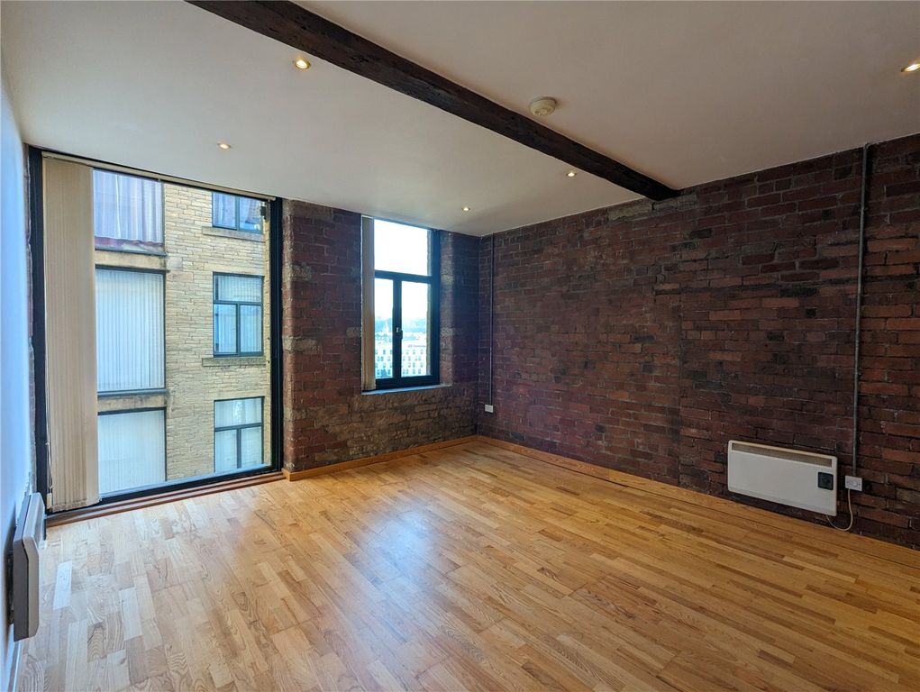 Property photo 3 of 9 Picture No. 11