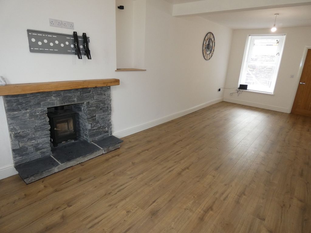 Property photo 3 of 13 Not Specified