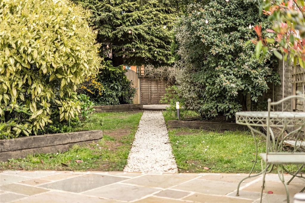 Property photo 3 of 26 Picture No. 71