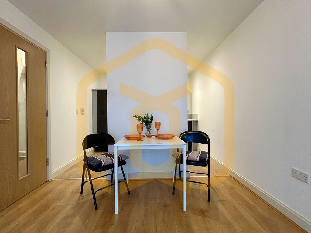 Property photo 3 of 9 Whatsapp Image 2025-04-09 At 11.25.35 (1)