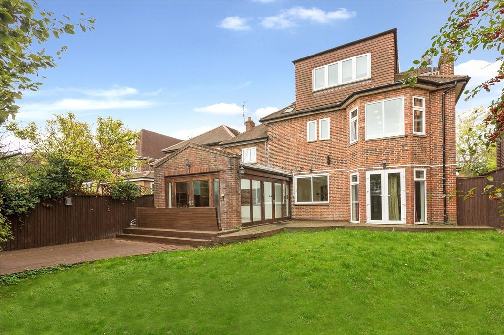 Property photo 1 of 20