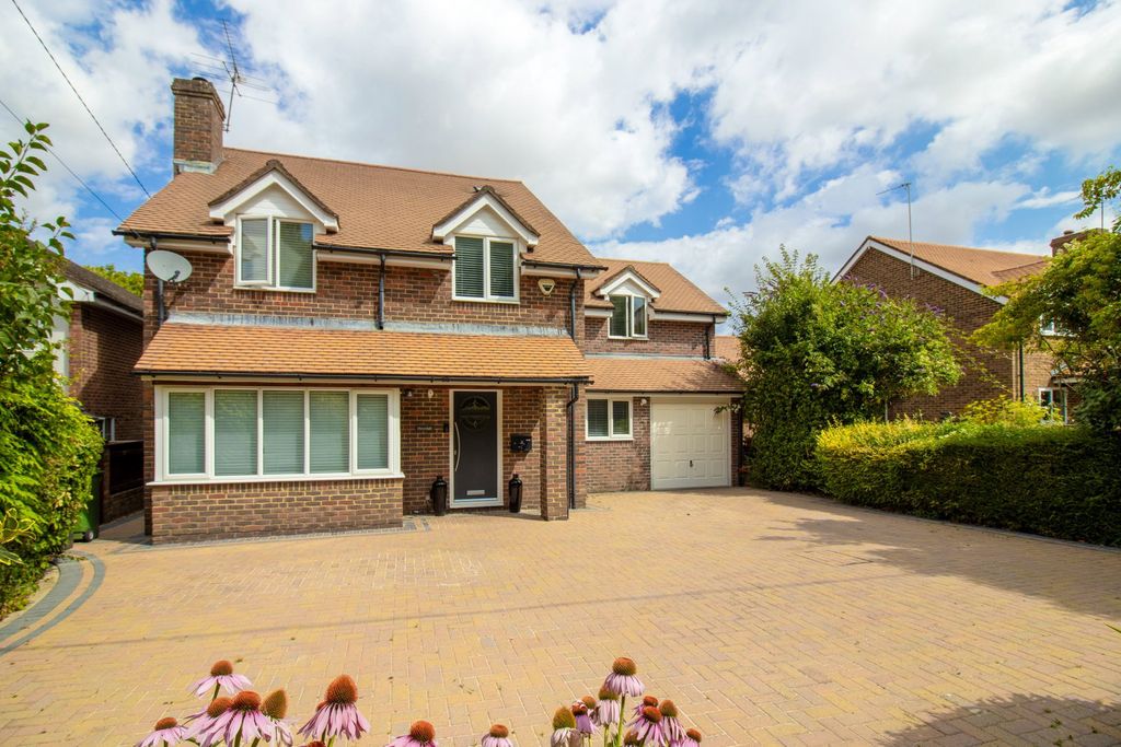 Property photo 1 of 22