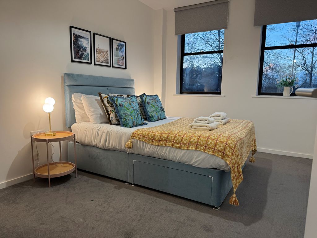 Property photo 1 of 19 Image