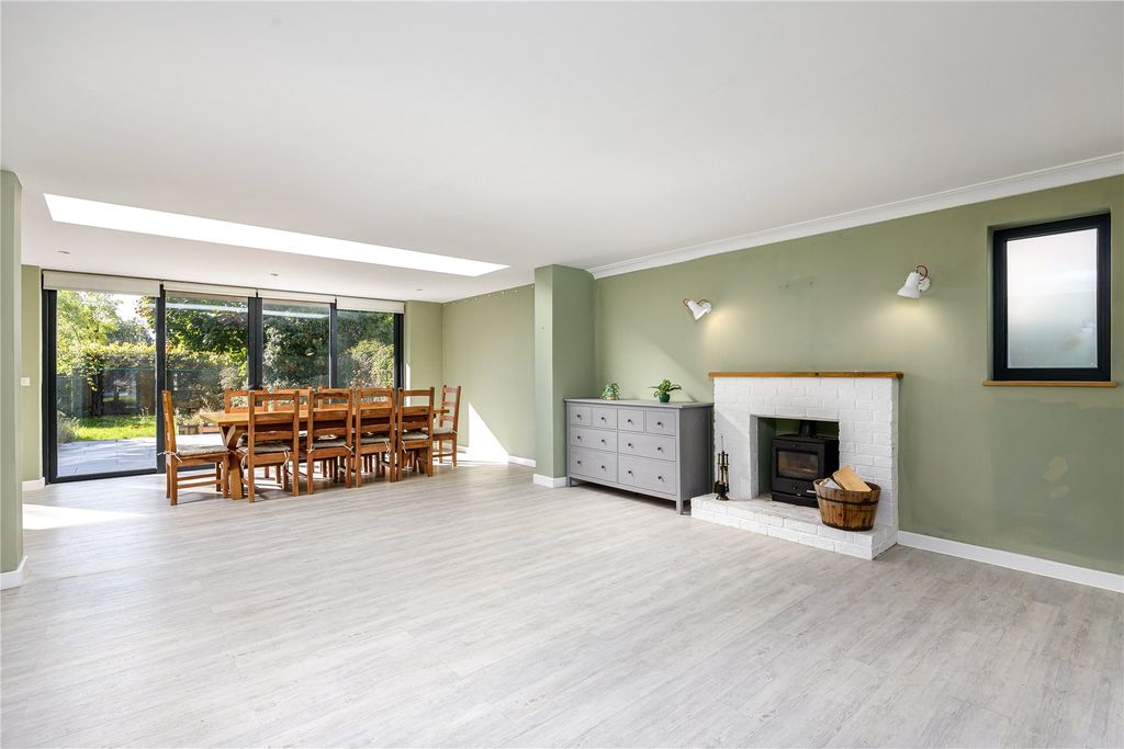 Property photo 3 of 15 Picture No. 15