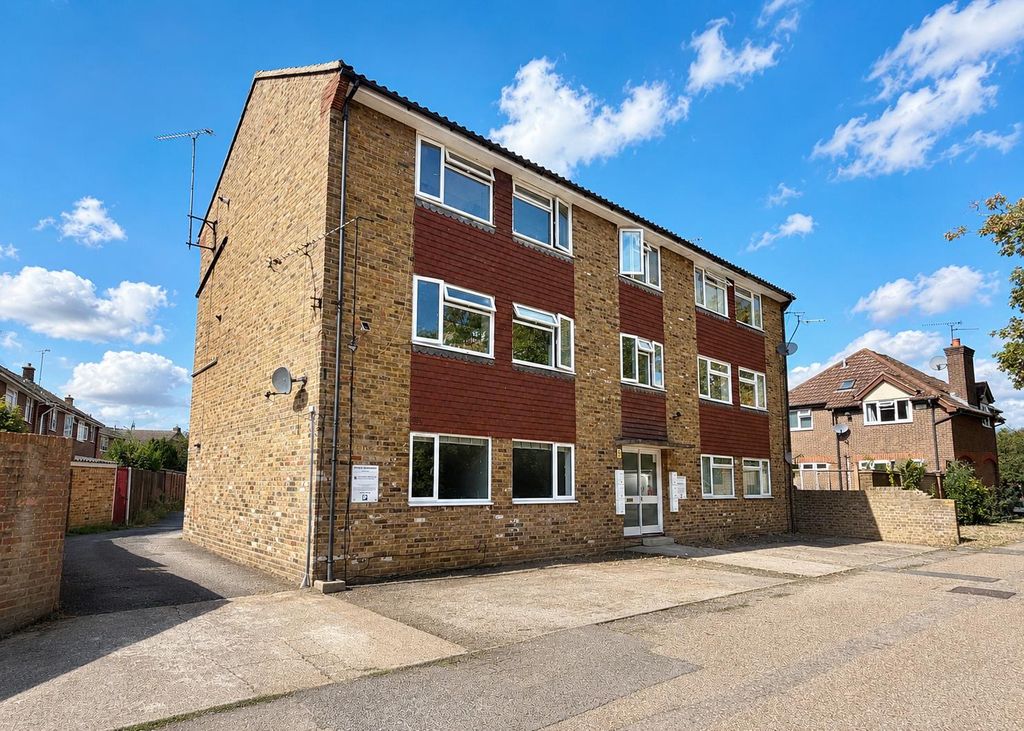 Property photo 1 of 9 72F6Cba2-Da8F-4D87-A109-46A9Fe69D8B9.Png