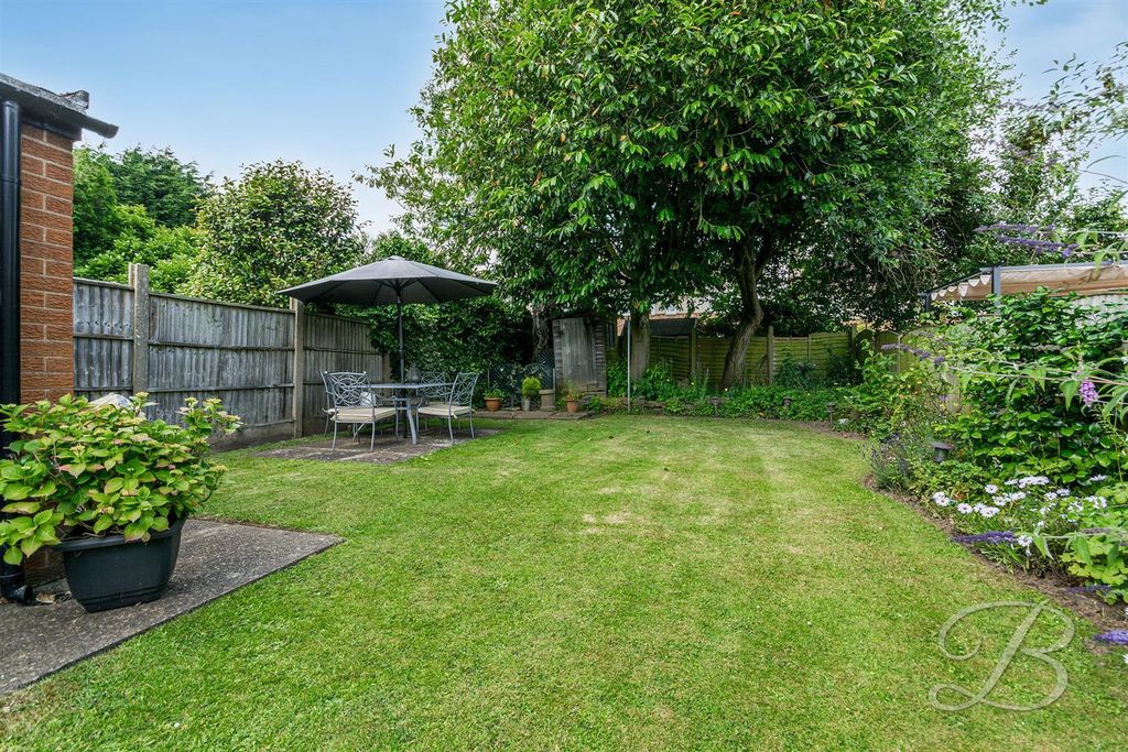 Property photo 2 of 19 B26Pabh7Veo0-V8S_Swygg.Jpg