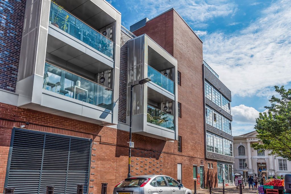 Property photo 1 of 6 Picture No. 10