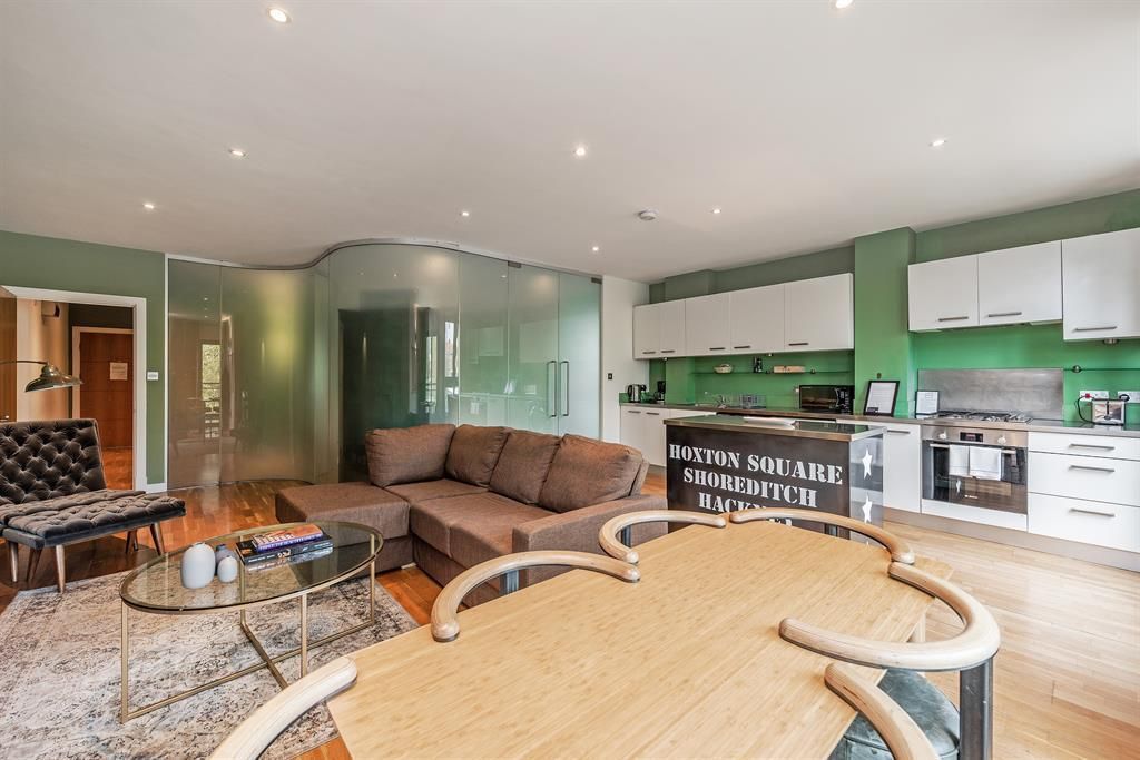 Property photo 2 of 13