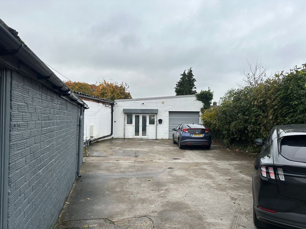 Property photo 1 of 6 Photo 1