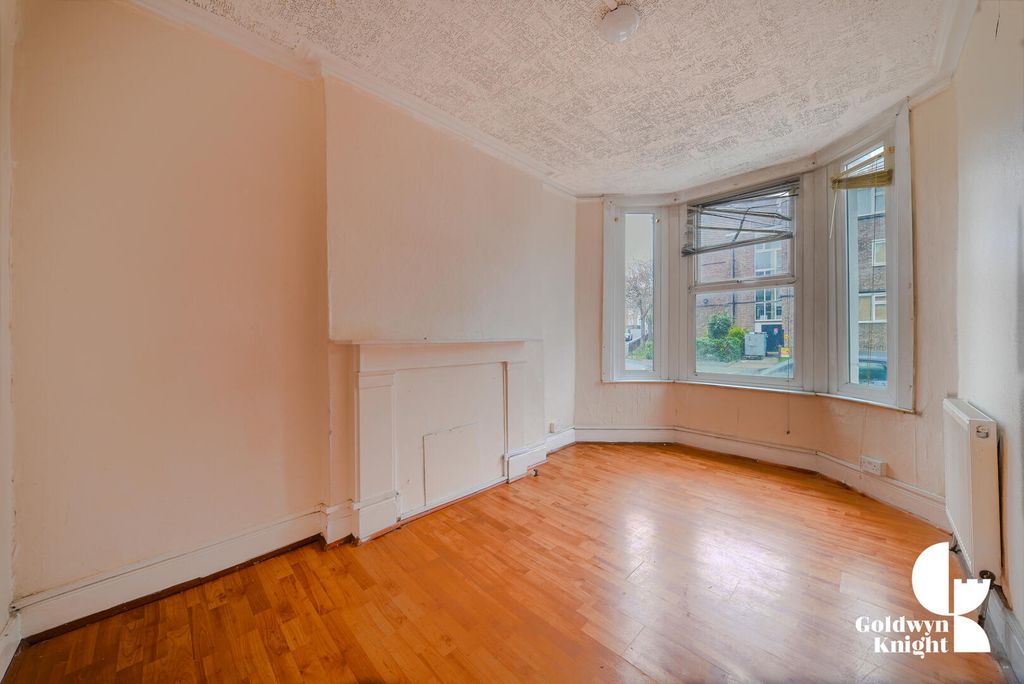 Property photo 2 of 8 Living Room