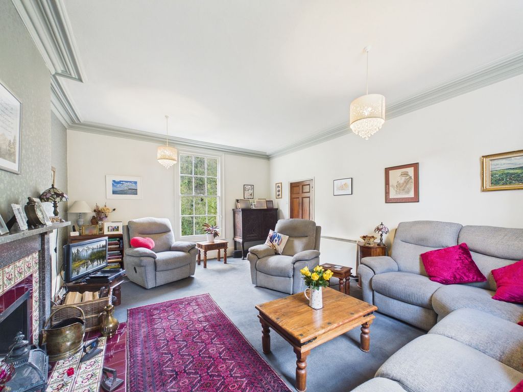 Property photo 3 of 50 Sitting Room