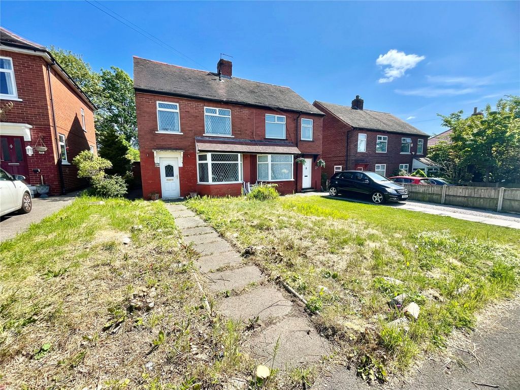 Property photo 1 of 10 Front