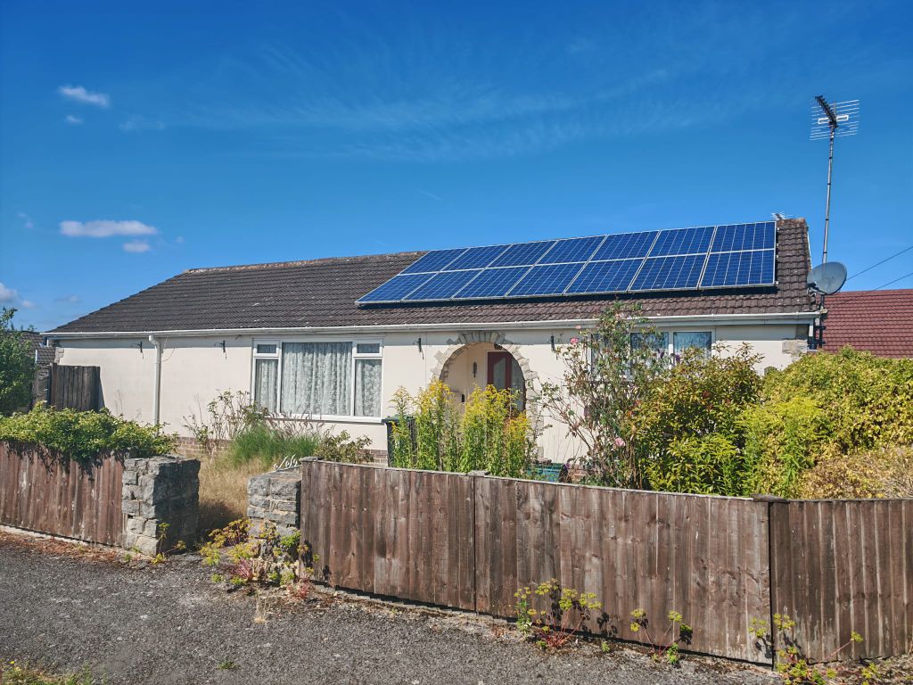 Property photo 1 of 11