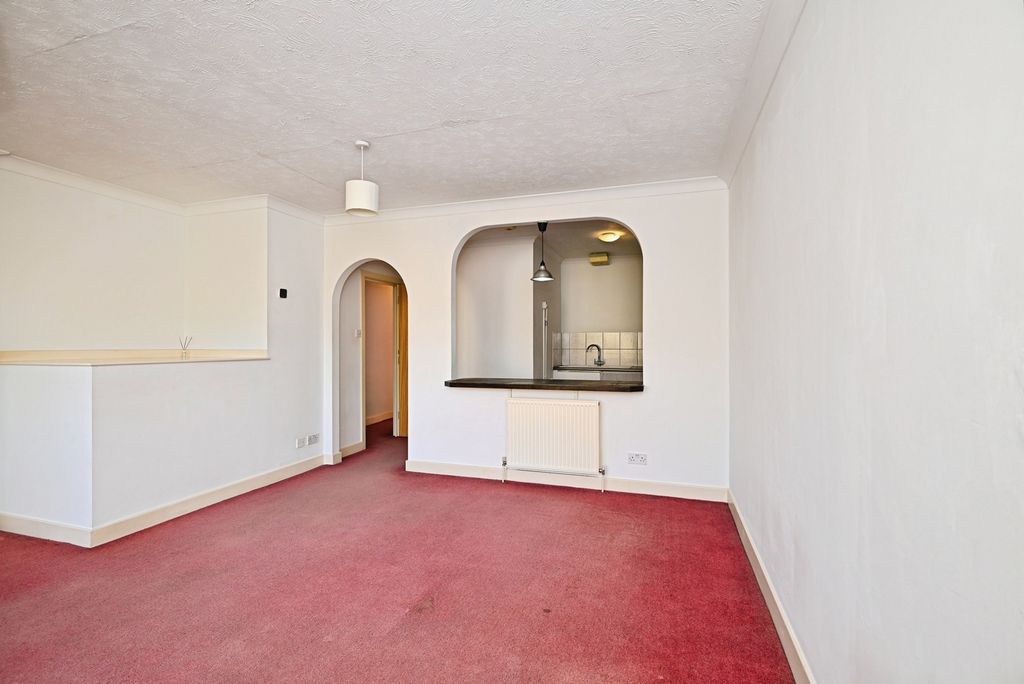 Property photo 1 of 13 Photo