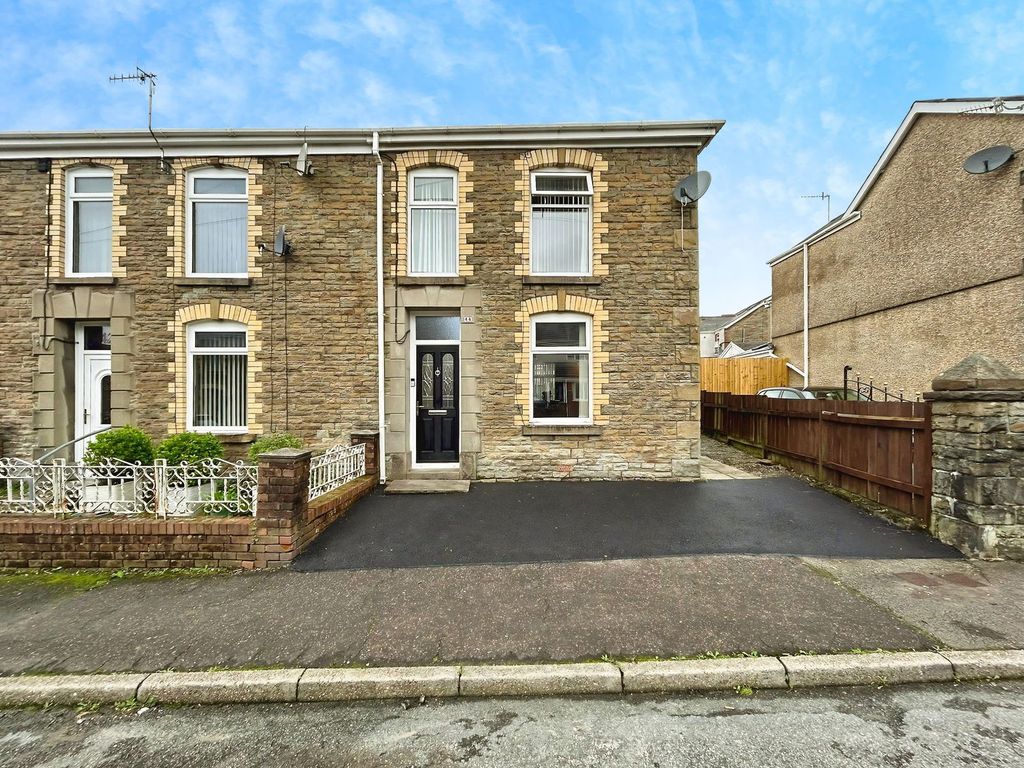 Property photo 1 of 24
