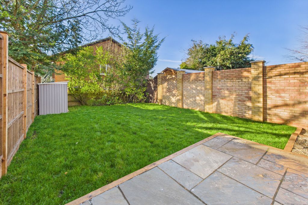 Property photo 3 of 22
