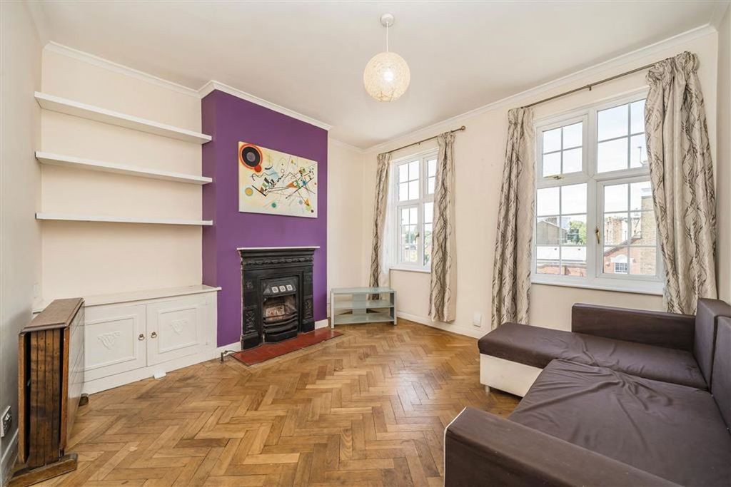 Property photo 2 of 5