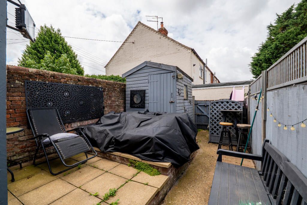 Property photo 3 of 20