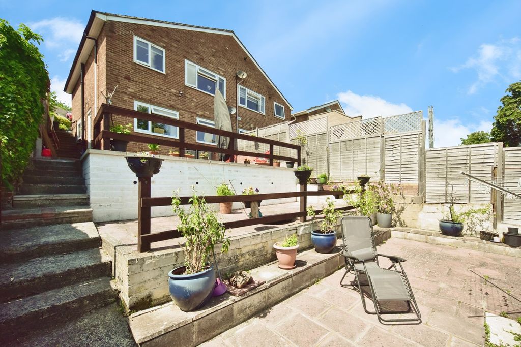 Property photo 1 of 17 Photo