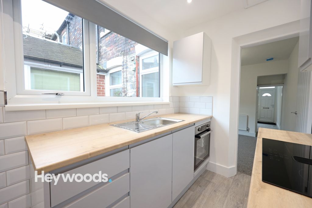 Property photo 2 of 29 099A6155