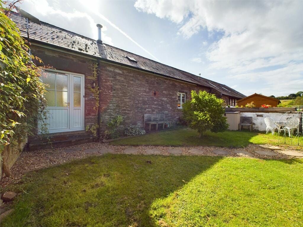Property photo 1 of 22