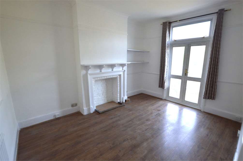 Property photo 3 of 13