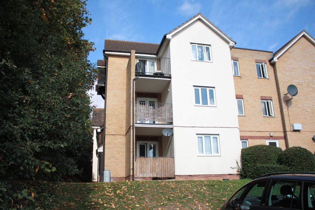 Property photo 1 of 6