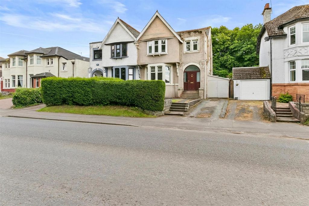 Property photo 1 of 30