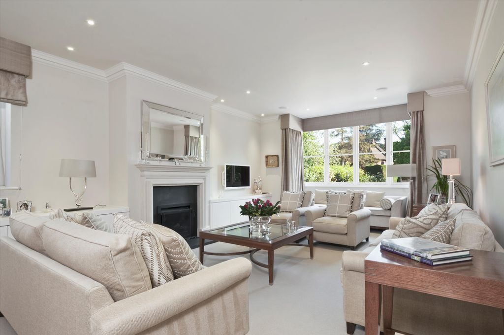 Property photo 3 of 14 Image