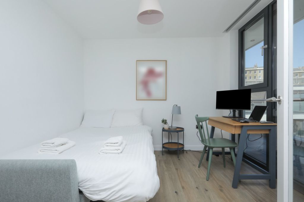 Additional image 14 of 3 bed flat for sale2 Beach Drive, Ramsgate CT11