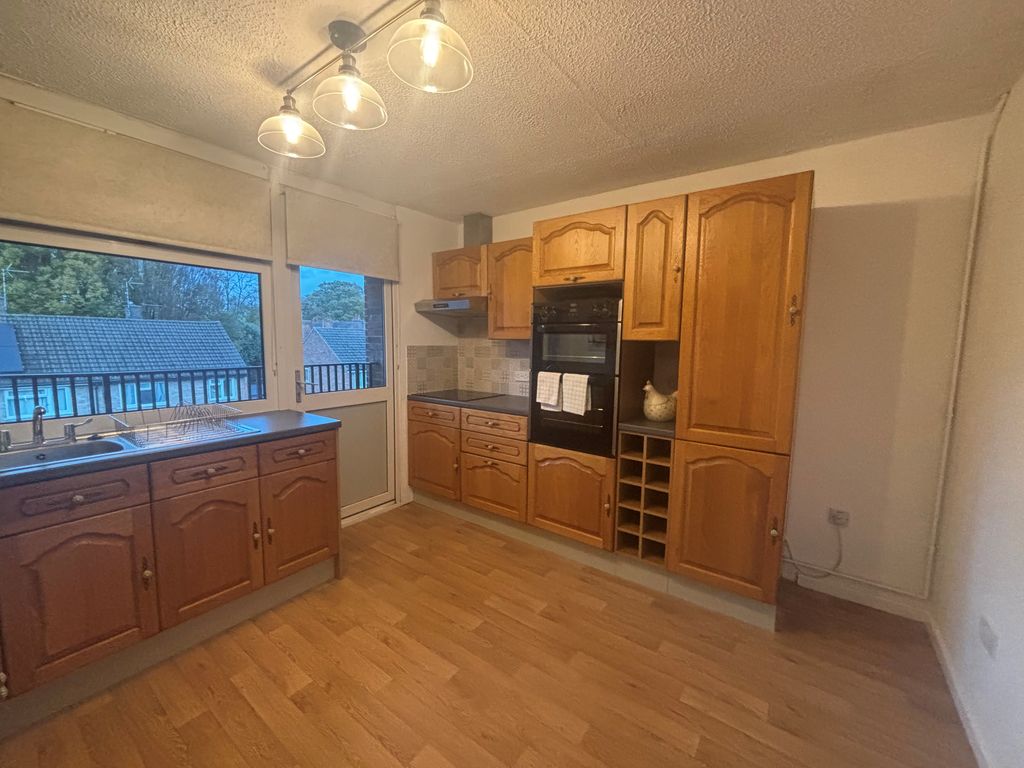 Property photo 2 of 9 Image