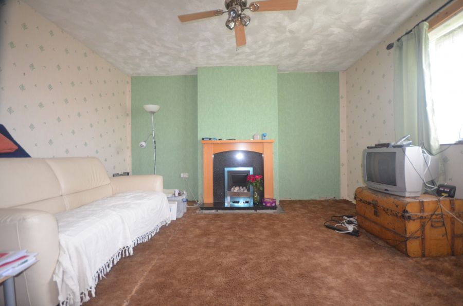 Property photo 2 of 7 Gallery