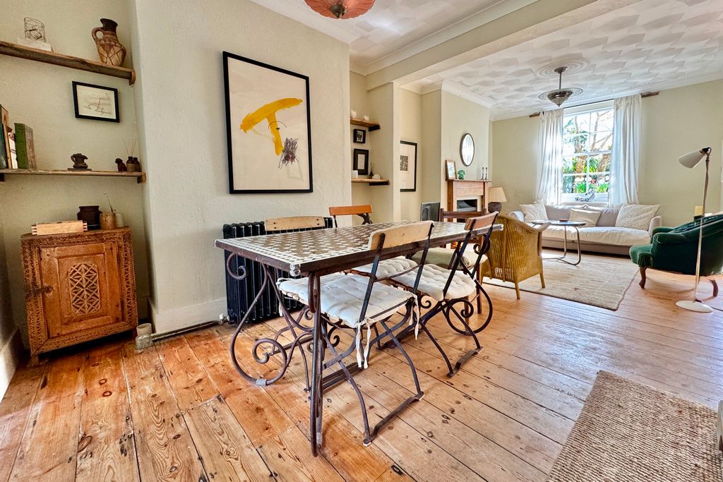 Property photo 3 of 16 Living/Dining Room