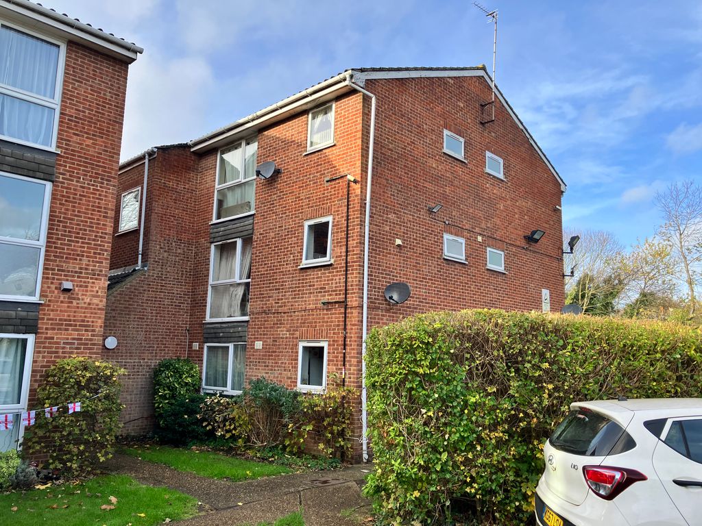 Property photo 1 of 6