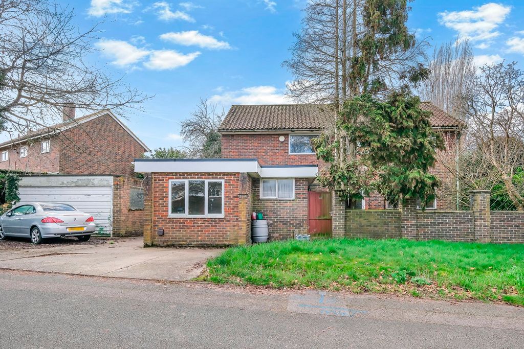 Property photo 1 of 37