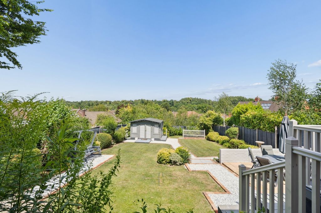 Property photo 1 of 23 Rear Garden