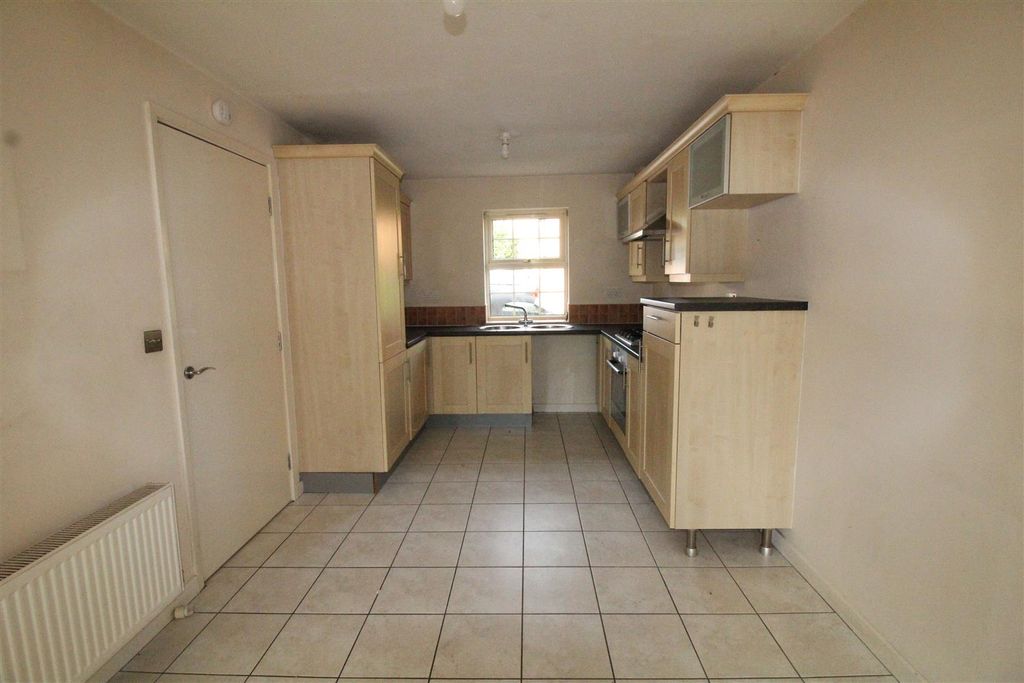 Property photo 2 of 12 Img_1483.Jpg