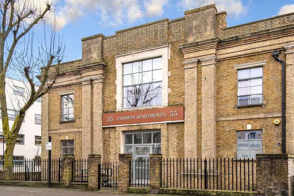 Property photo 1 of 8 Picture No. 14