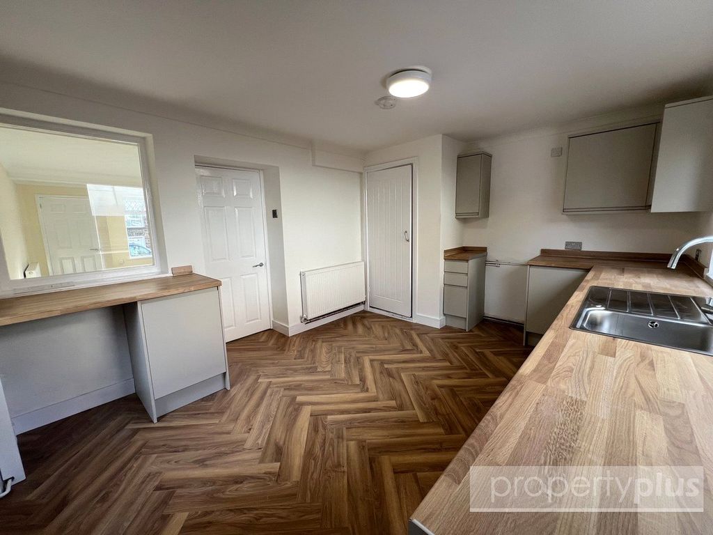 Property photo 2 of 11 Picture No. 09