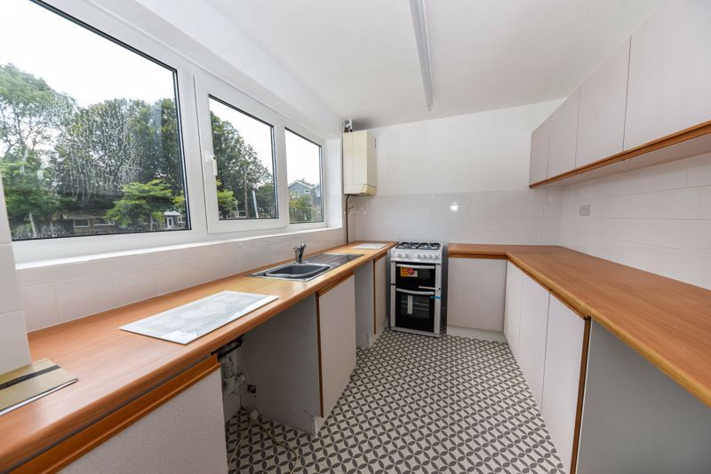 Property photo 2 of 11 Photo 5