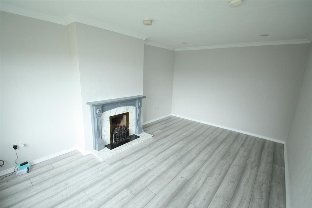 Additional image 4 of 3 bed semi-detached bungalow to rent48 Magowan Park, Hillsborough BT26