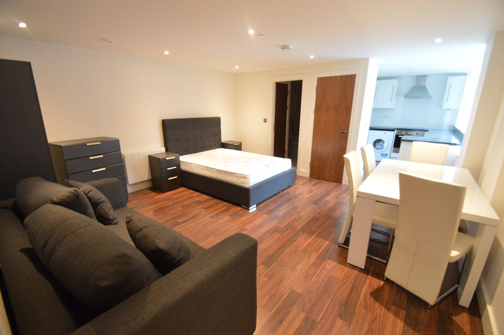 Property photo 2 of 3 Zenith Furnishings.J