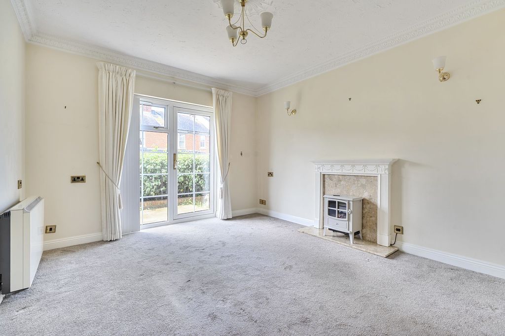 Property photo 2 of 18