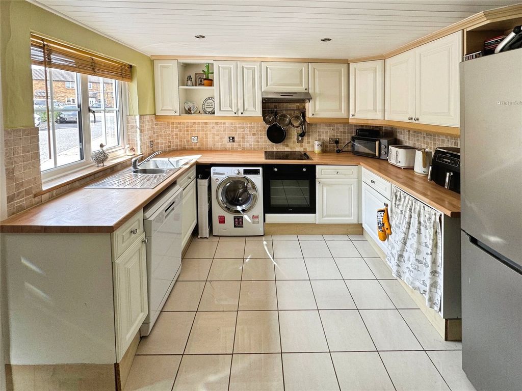 Property photo 3 of 11 Picture No. 08
