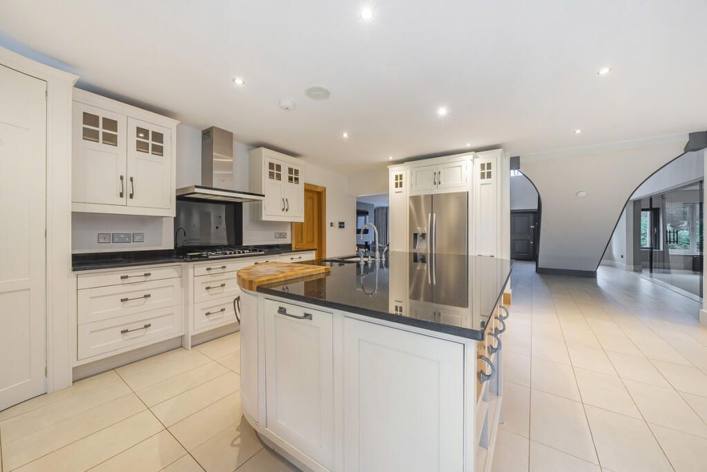 Property photo 2 of 6 Gallery