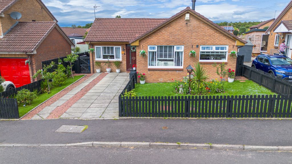 Property photo 1 of 23