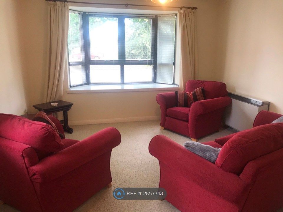 Property photo 2 of 9