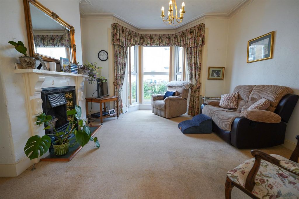 Property photo 3 of 28 Dsc01001.Jpg