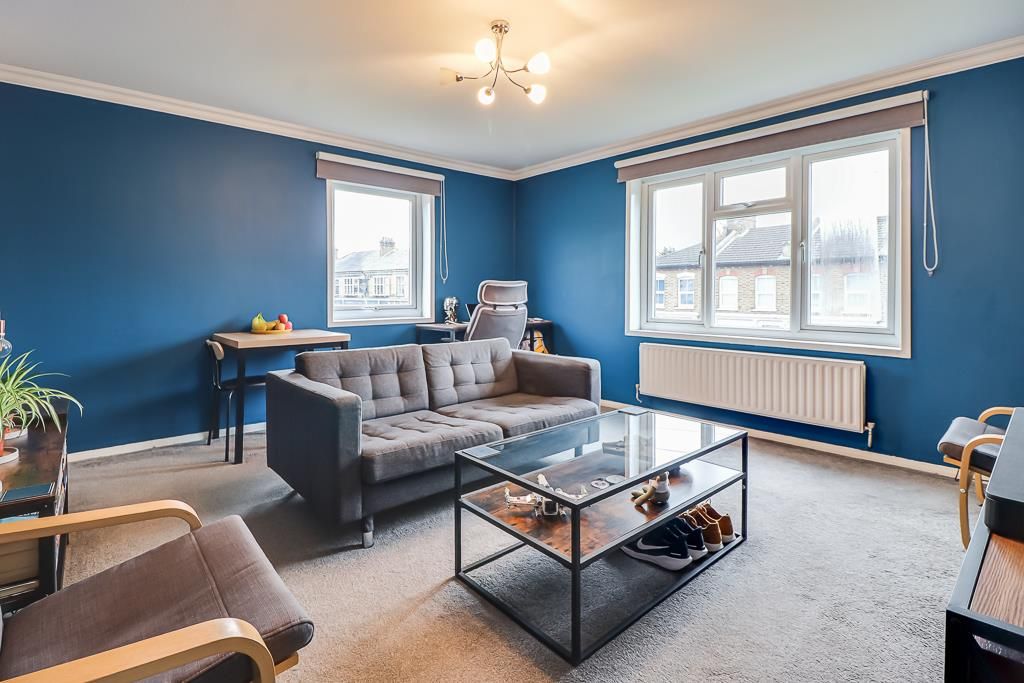 Property photo 2 of 16 Lounge/Diner